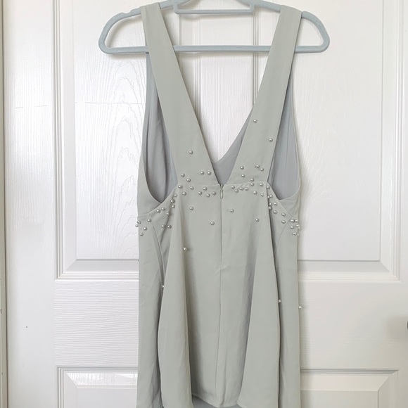 WILDFOX COUTURE PEARL SAGE GREEN MINI V-NECK DRESS - Picture 3 of 11